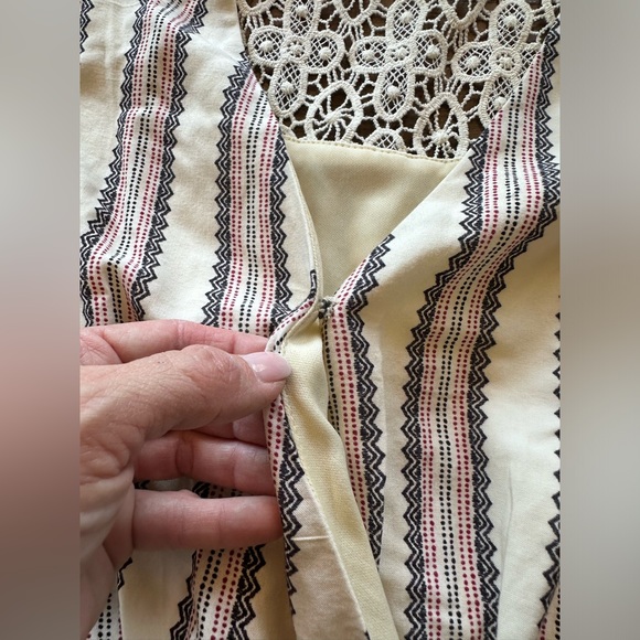 OneTheLand Romper💋 - Picture 4 of 7